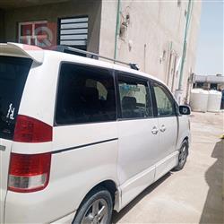 تويوتا نوح